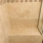 Glamour بوخارست